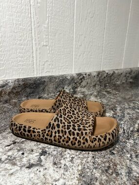 Women’s Sandals Size 7